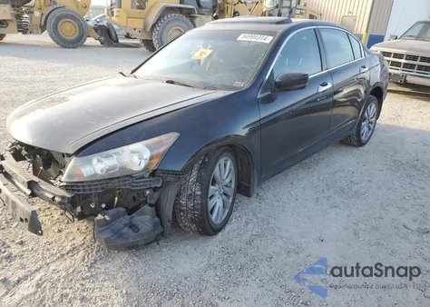 2011 Honda Accord Exl z USA, uszkodzony, nr VIN 1HGCP3F87BA021899